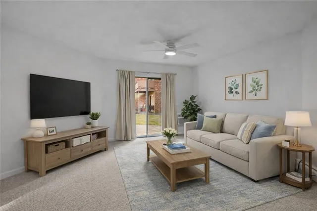 $268,000 | 3940 Post Road, Unit 26, Warwick, RI 02886