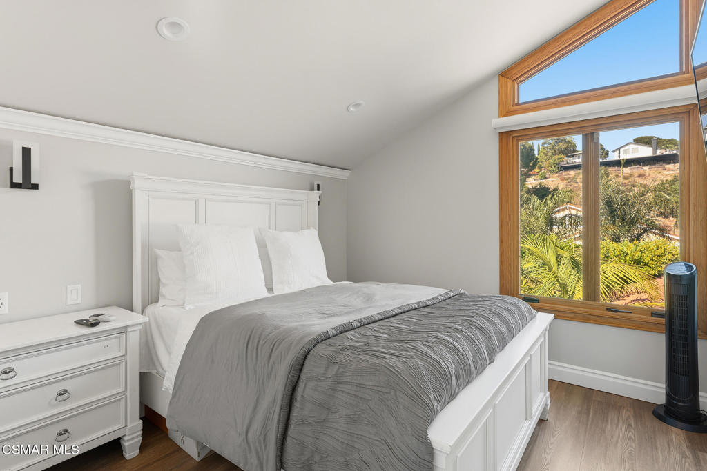 11523 Yolanda Avenue Porter Ranch, CA 91326 - Photo 43 of 58