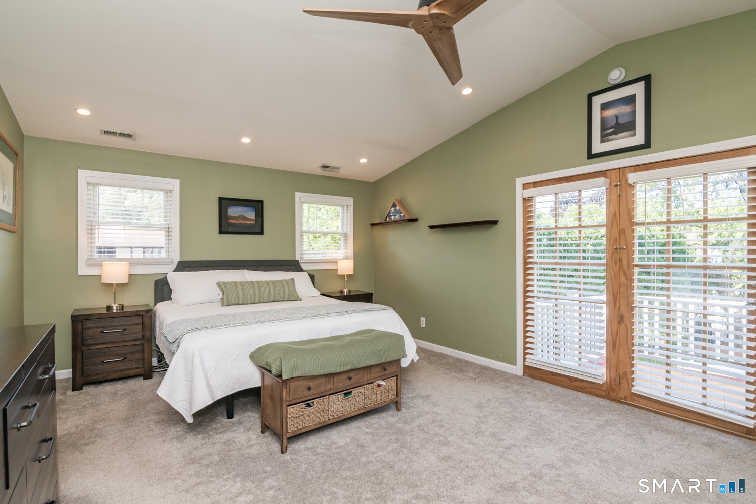 541 George Washington Road Enfield, CT 06082 - Photo 20 of 38