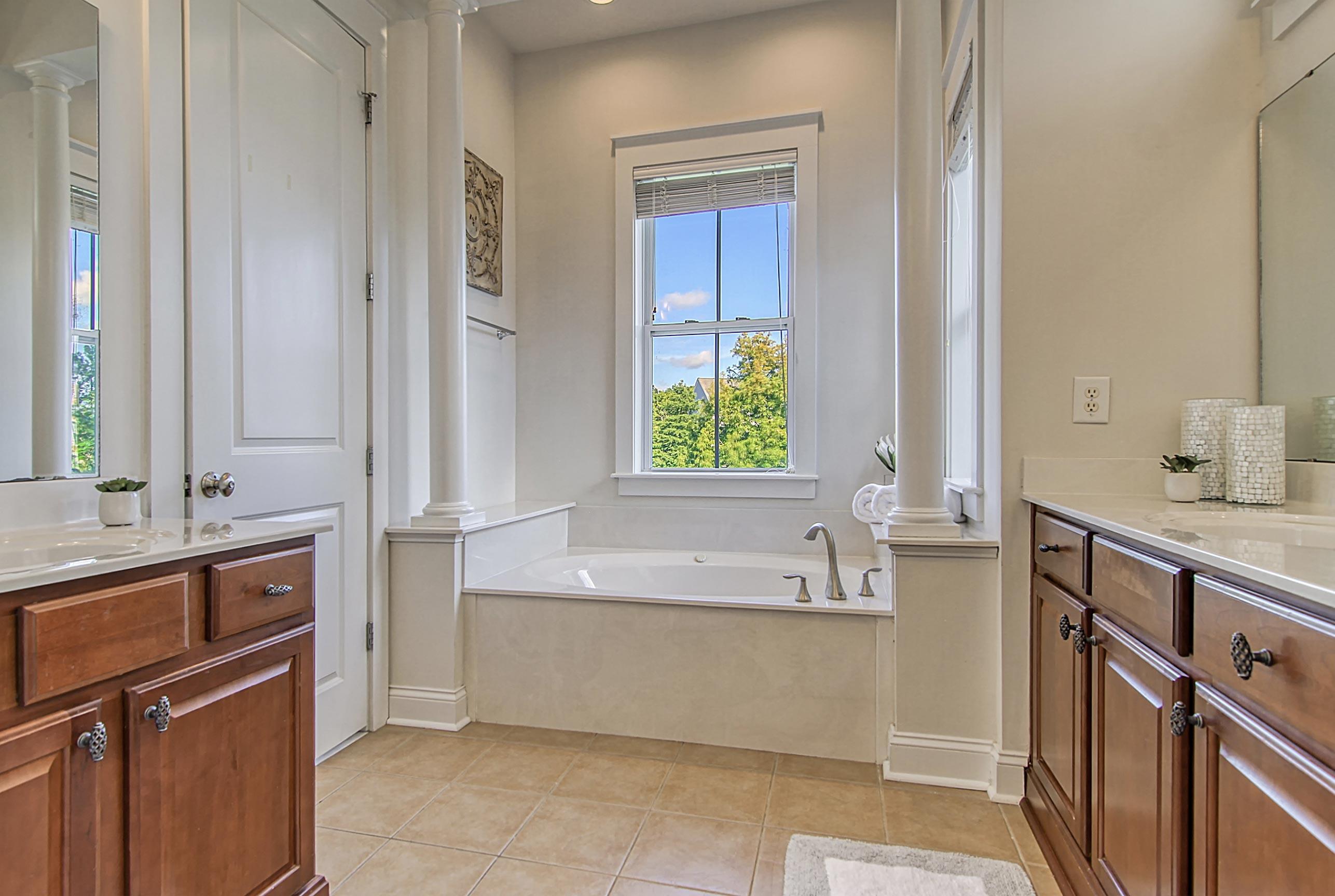116 Sandshell Drive Charleston, SC 29492 - Photo 23 of 45 CREM_116 Sandshell Drive_017