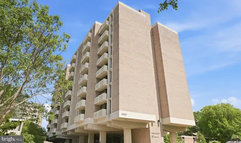 $275,000 | 490 M Street Southwest, Unit W710, Washington, DC 20024