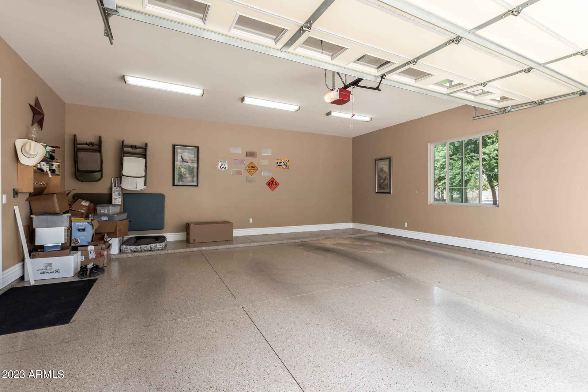 168 North Greenfield Road Gilbert, AZ 85234 - Photo 46 of 81 Attached 2 Car Garage