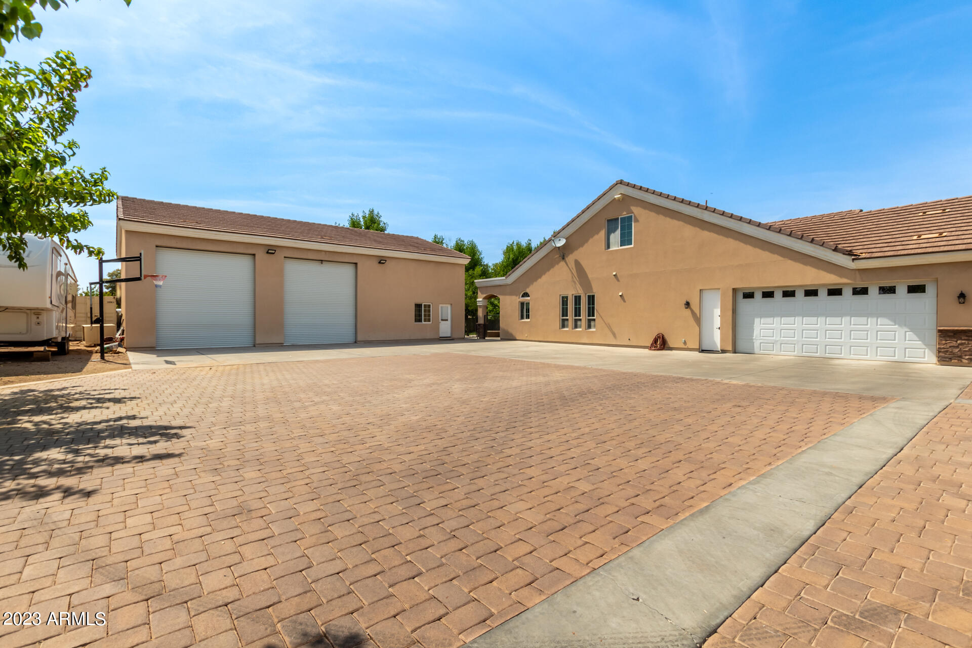 168 North Greenfield Road Gilbert, AZ 85234 - Photo 48 of 81 Huge RV Garage & Attached Garage View