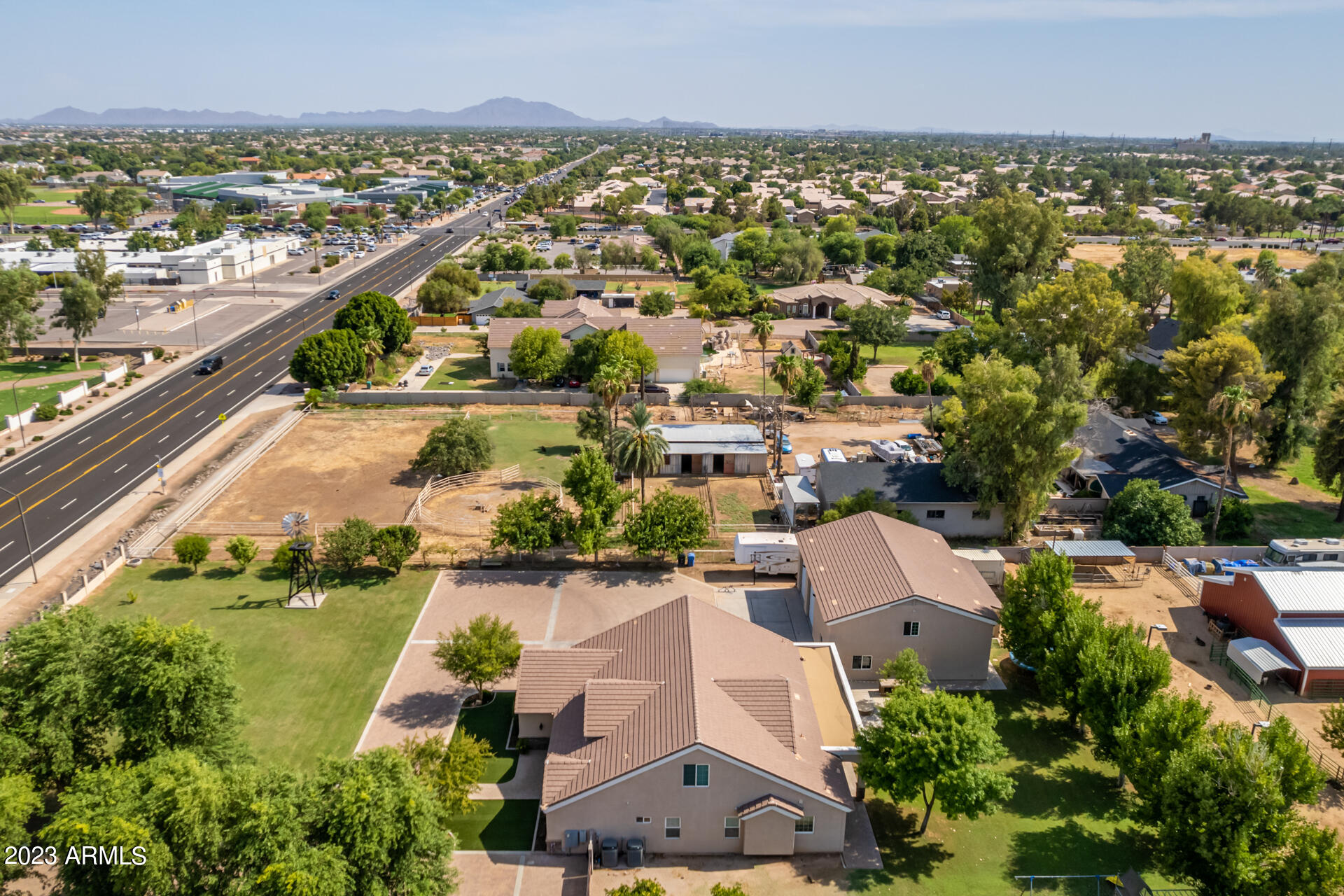 168 North Greenfield Road Gilbert, AZ 85234 - Photo 72 of 81 Location!