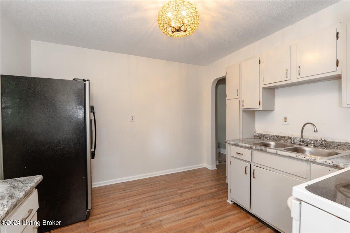 5703 Mt Washington Road Louisville, KY 40229 - Photo 10 of 29 07-FullRes-7
