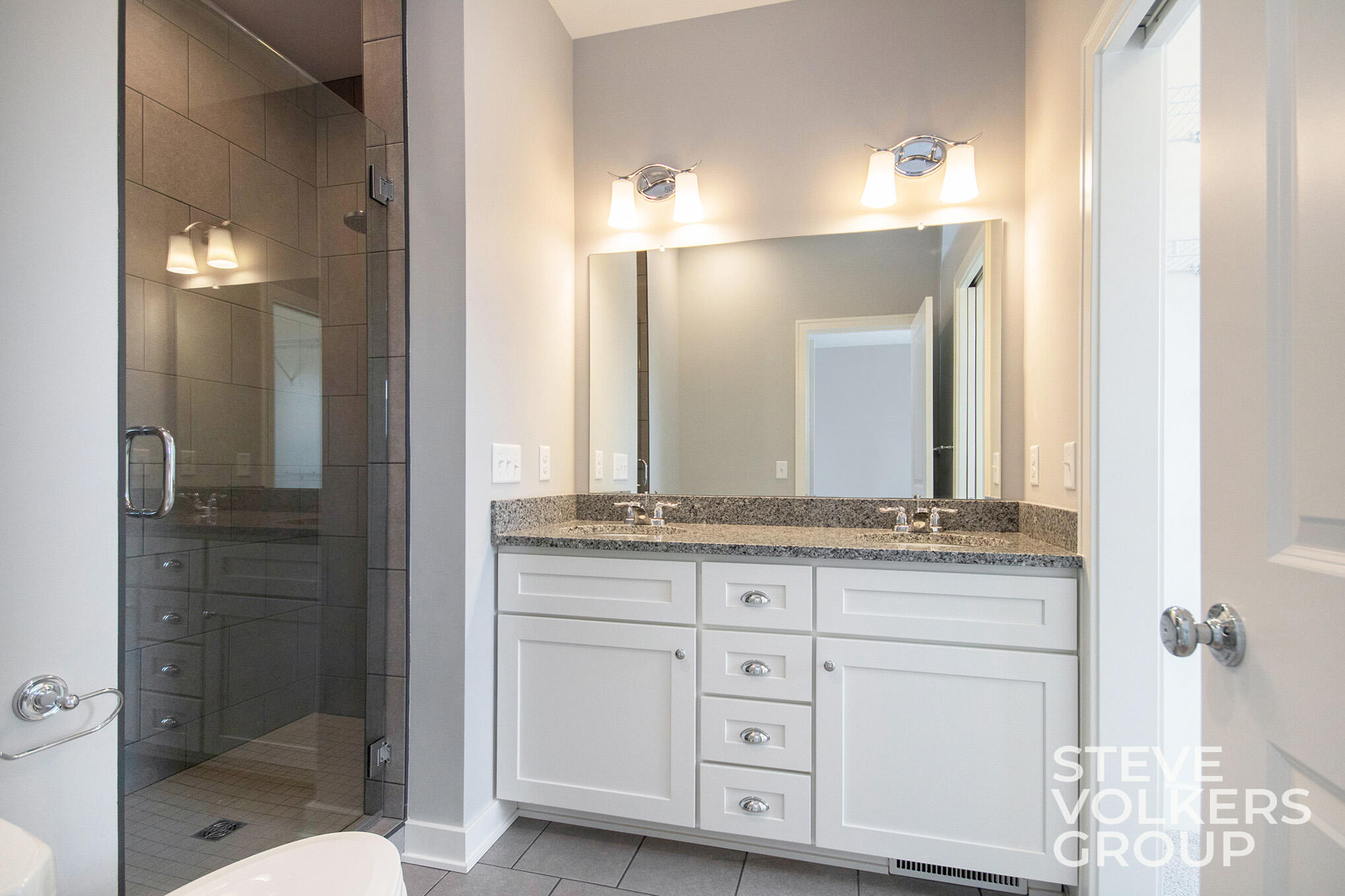2525 Inverness Road Southeast Grand Rapids, MI 49546 - Photo 35 of 46 2525 Inverness Road SE