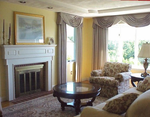 129 Pine Ridge Road North Andover, MA 01845 - Photo 3 of 5 Gallery Image 3