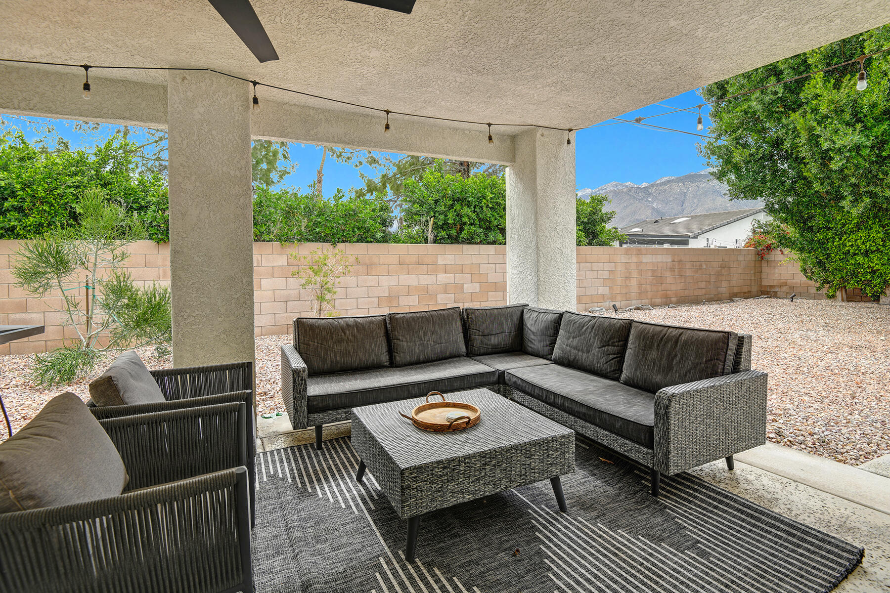 2005 East Racquet Club Road Palm Springs, CA 92262 - Photo 25 of 36 OUTDOOR LIVING SPACE.jpg mls