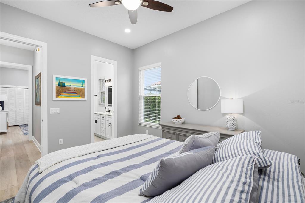 9810 Compass Point Way Tampa, FL 33615 - Photo 33 of 81