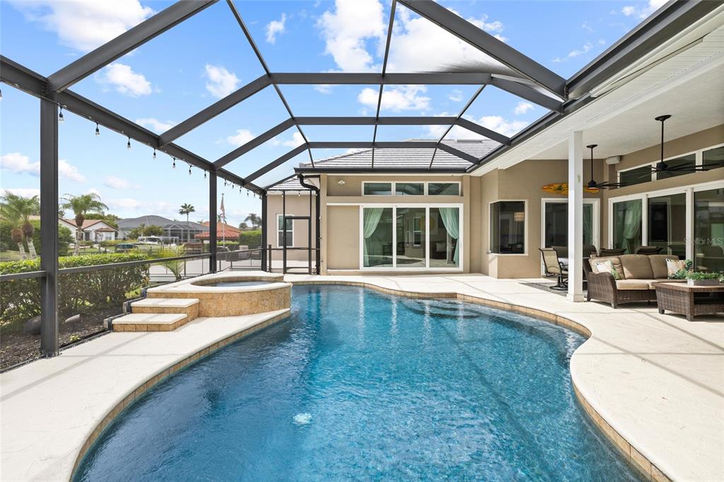 9810 Compass Point Way Tampa, FL 33615 - Photo 43 of 81