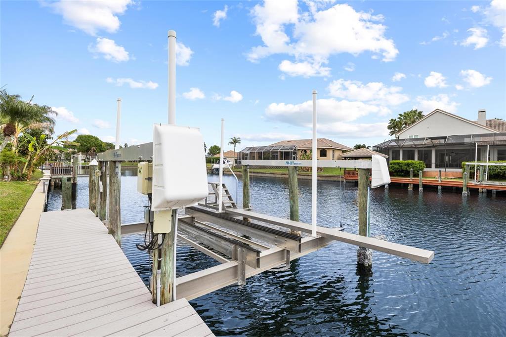 9810 Compass Point Way Tampa, FL 33615 - Photo 55 of 81