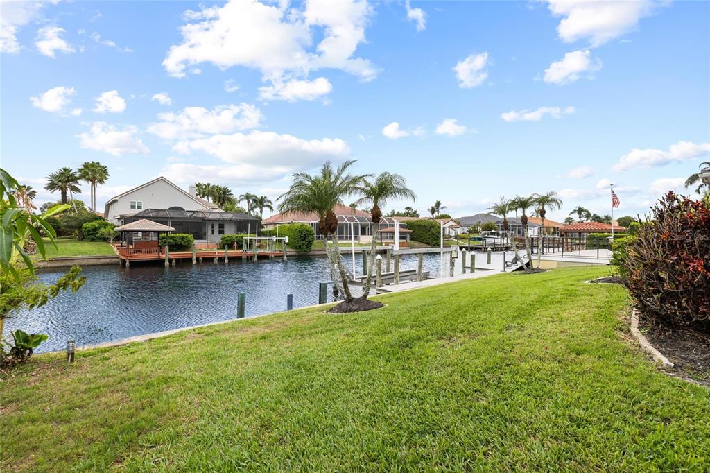 9810 Compass Point Way Tampa, FL 33615 - Photo 57 of 81