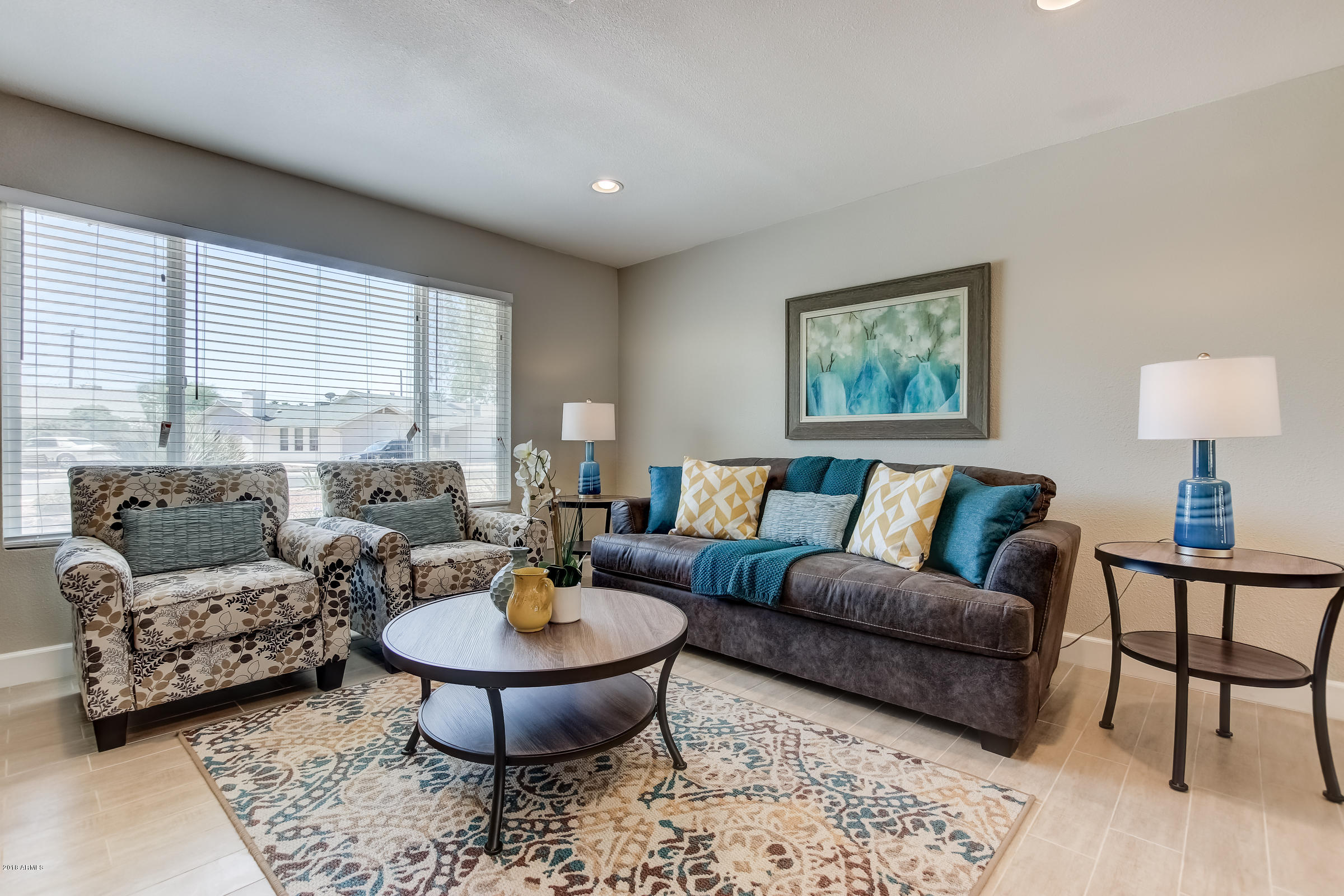8702 East Valley View Road Scottsdale, AZ 85250 - Photo 5 of 38 8702 E Valley View Rd-10