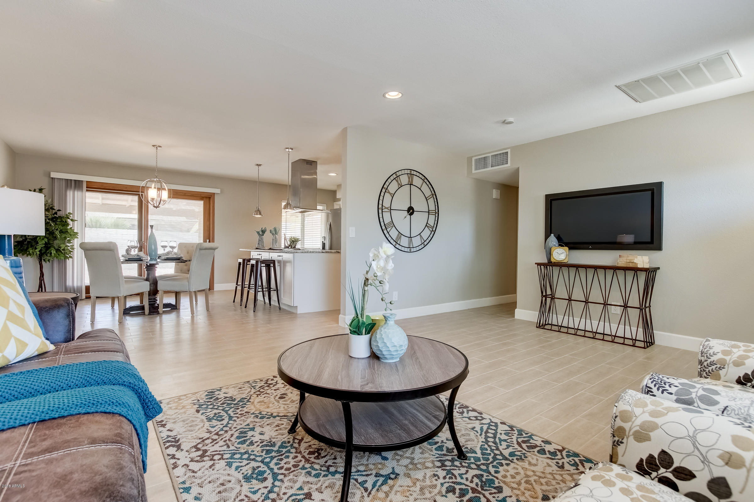 8702 East Valley View Road Scottsdale, AZ 85250 - Photo 7 of 38 8702 E Valley View Rd-12