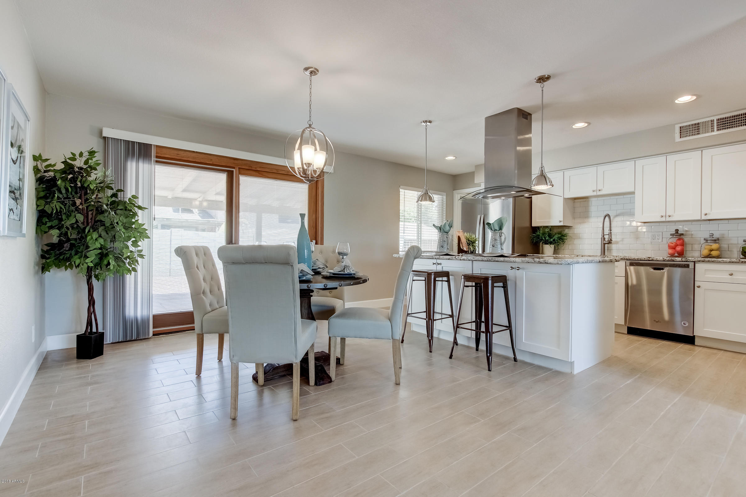 8702 East Valley View Road Scottsdale, AZ 85250 - Photo 9 of 38 8702 E Valley View Rd-14