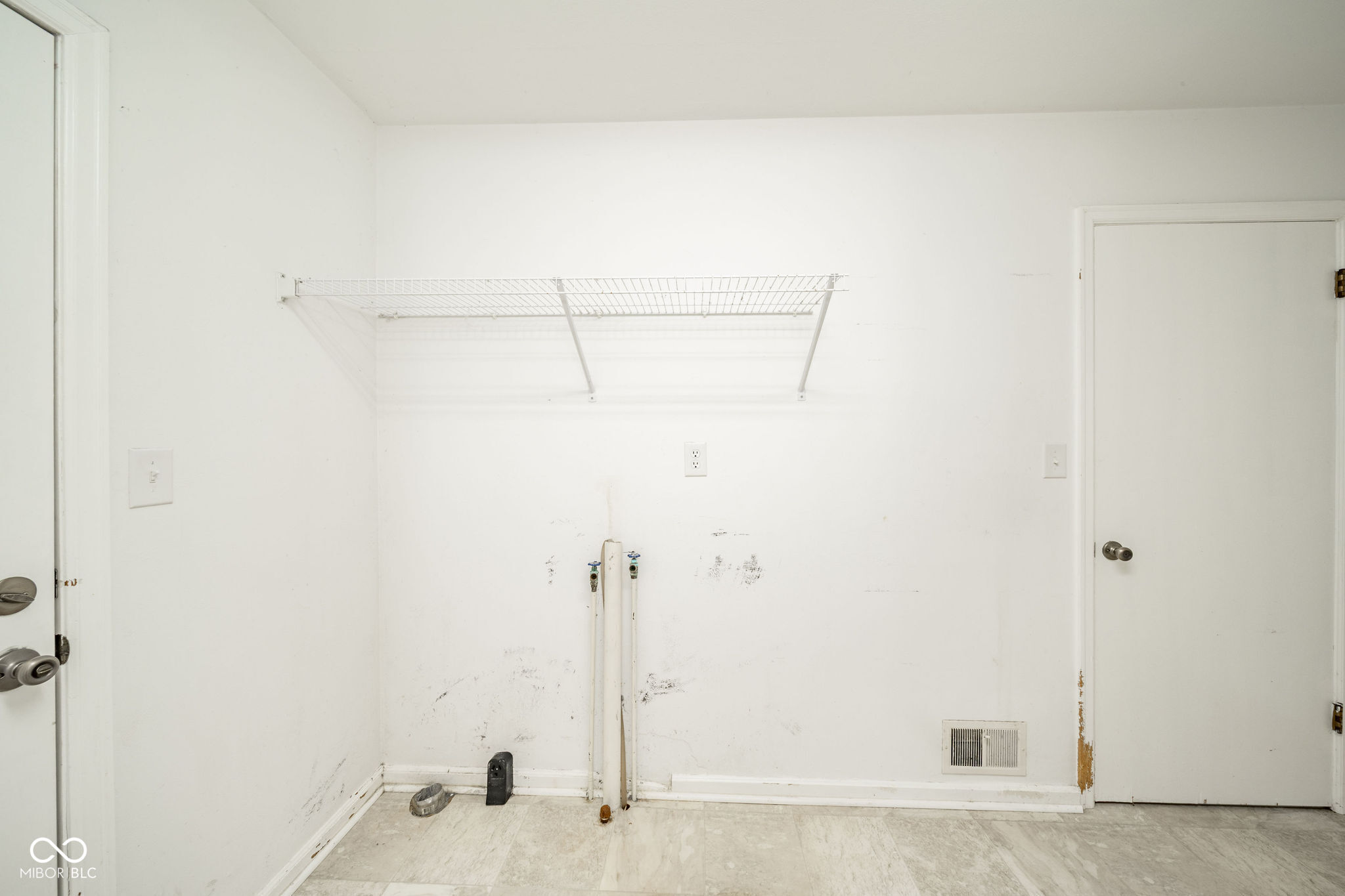 815 Longfellow Road Anderson, IN 46011 - Photo 27 of 33 Gallery Image 27