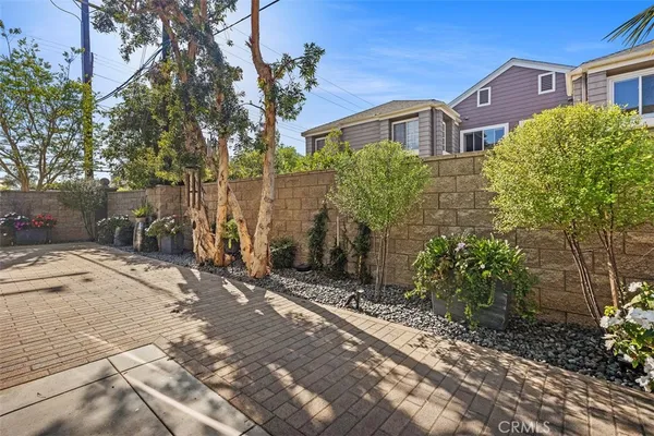 $2,459,999 | 2301 Half Moon Lane, Costa Mesa, CA 92627