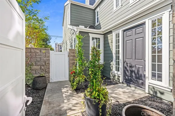 $2,459,999 | 2301 Half Moon Lane, Costa Mesa, CA 92627