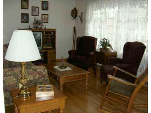 4208 Tacoma Street Springfield, OH 45503 - Photo 2 of 5