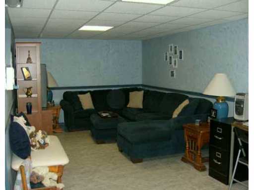 4208 Tacoma Street Springfield, OH 45503 - Photo 4 of 5