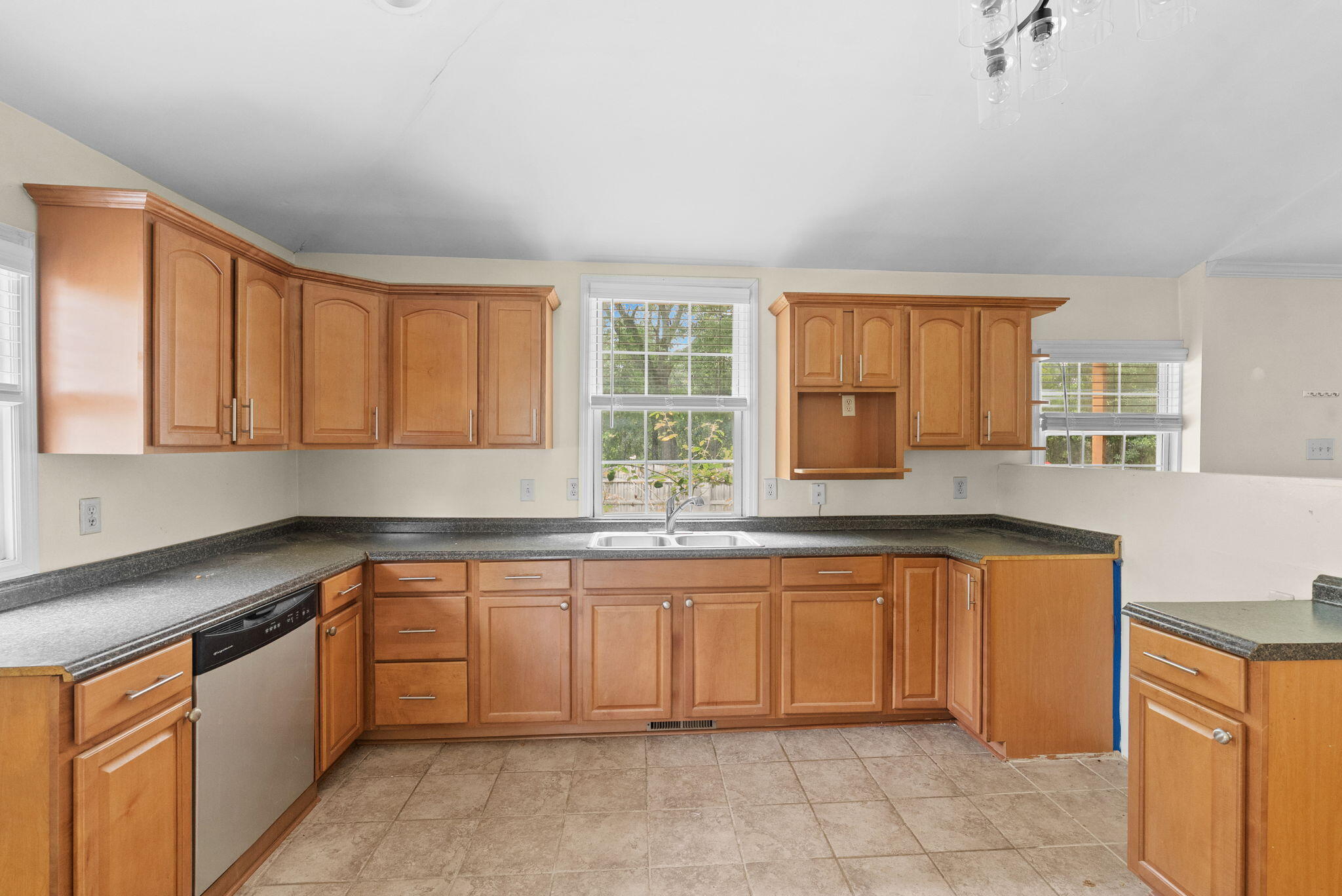 224 Rodenberry Road Cross, SC 29436 - Photo 13 of 47 13-web-or-mls-BARCLAY MEDIA CO-12