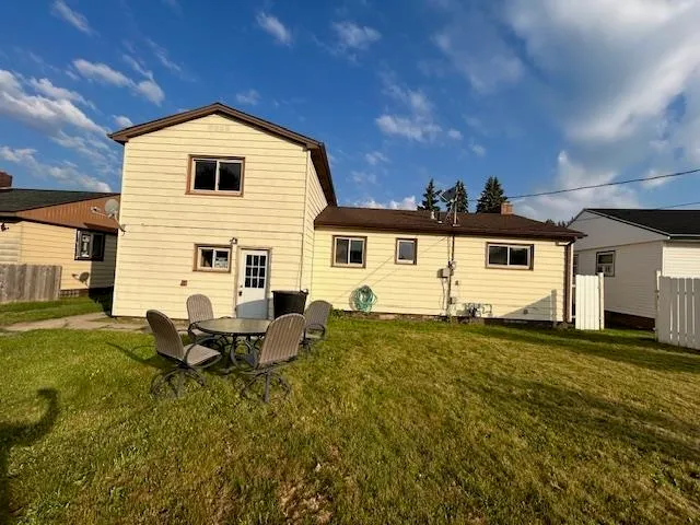 $144,000 | 8776 Merritt Place, Mountain Iron, MN 55768