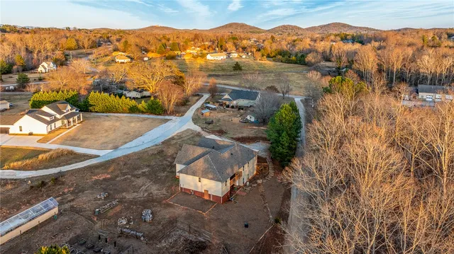 $635,000 | 117 Foggy Mountain Way, Pickens, SC 29671