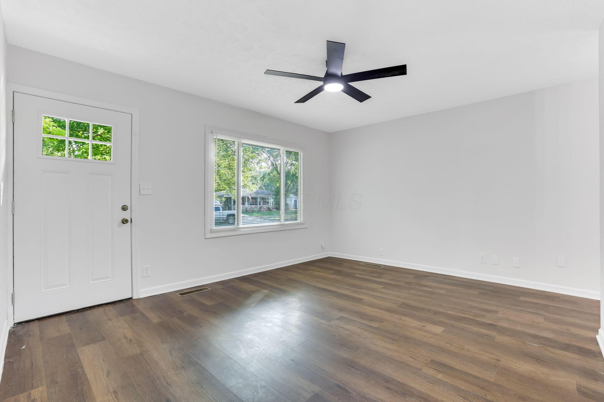 162 Phelps Road Columbus, OH 43207 - Photo 13 of 50 13-web-or-mls-7W3A4577