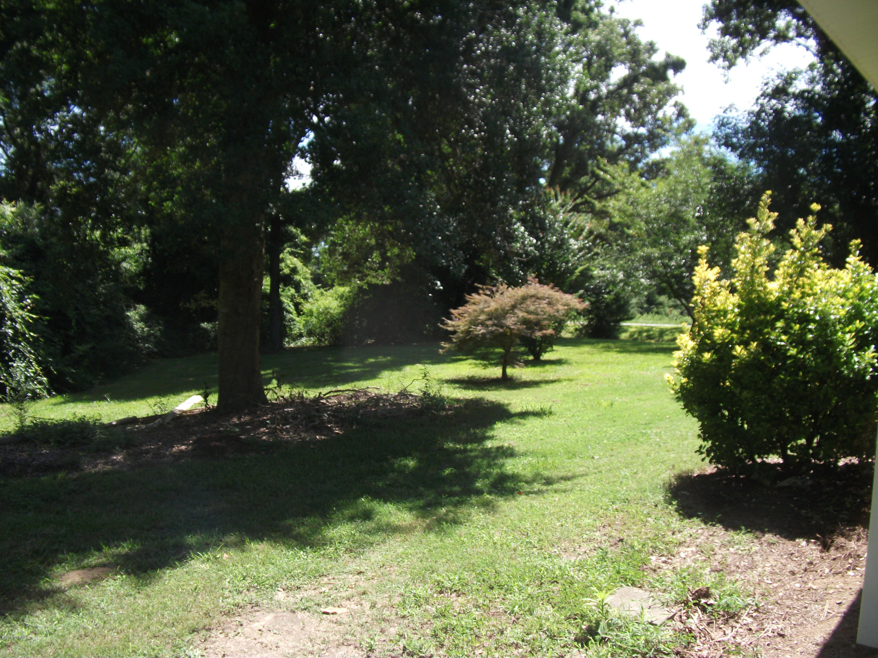 122 Rackley Road Clinton, NC 28328 - Photo 5 of 15 DSCF5865