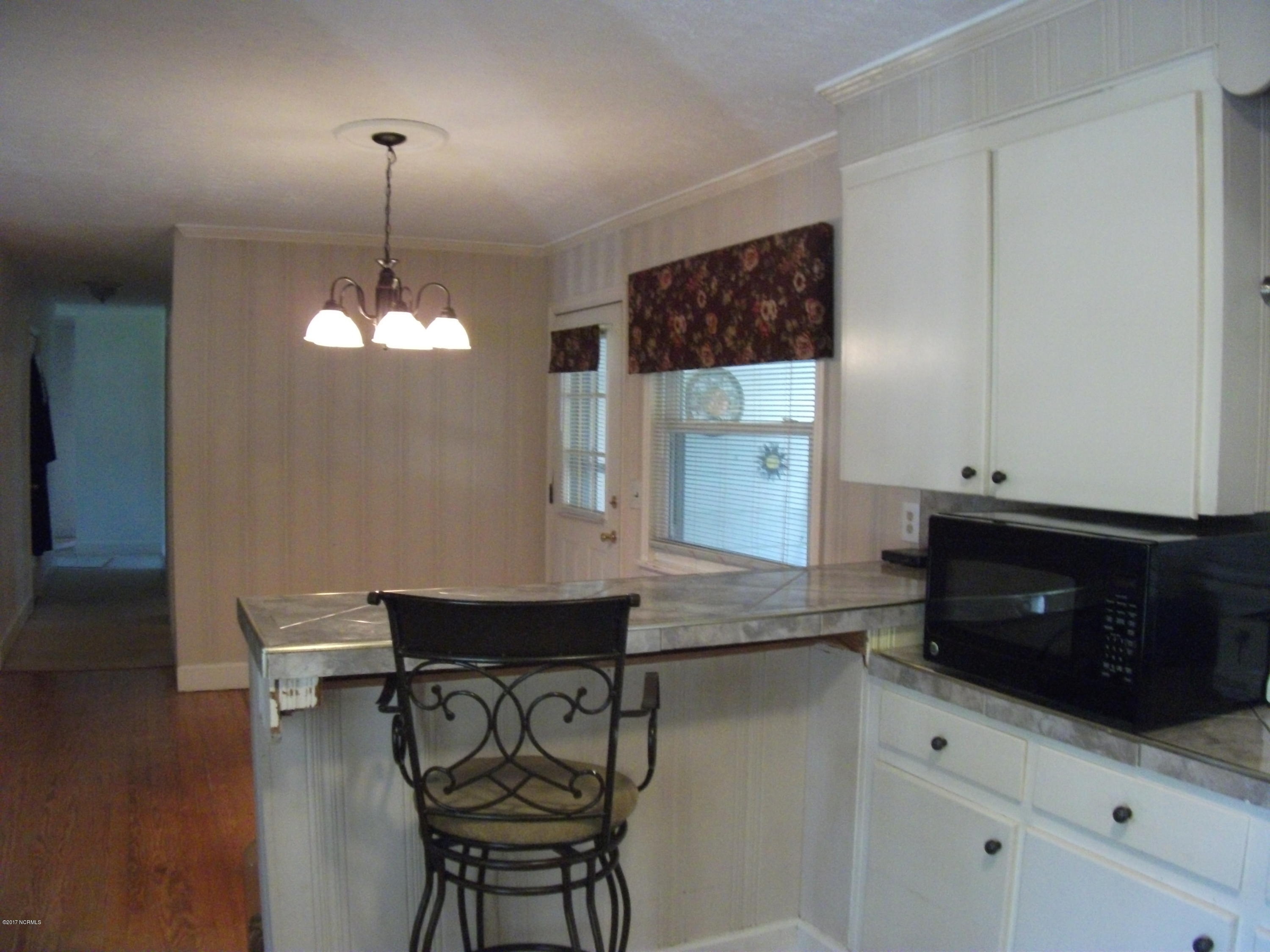 122 Rackley Road Clinton, NC 28328 - Photo 6 of 15 DSCF5691