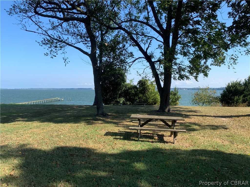 7662 Terrapin Cove Road Gloucester Point, VA 23062 - Photo 28 of 29