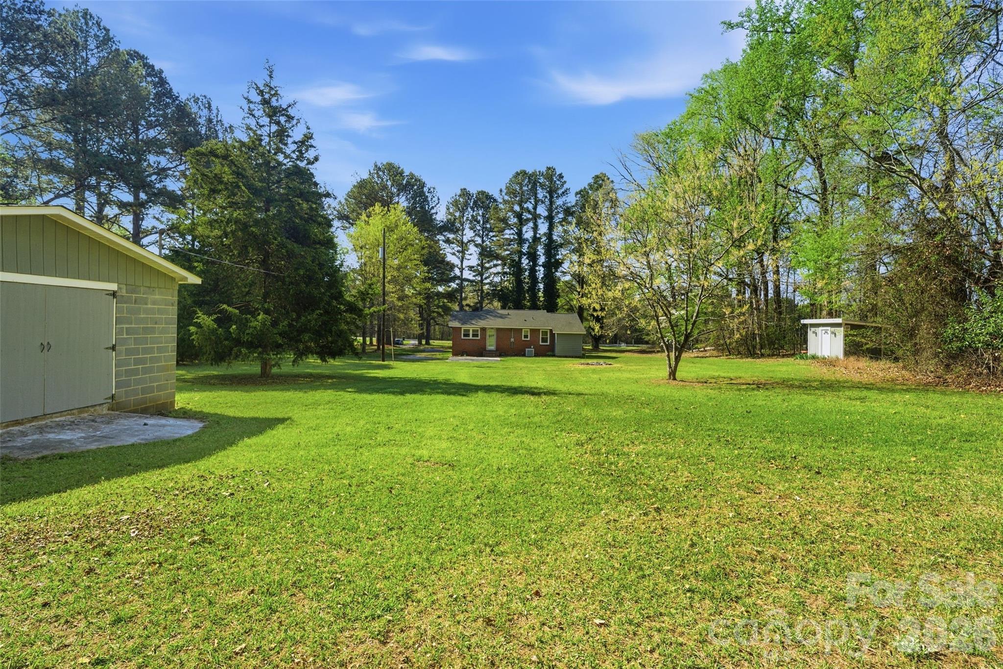 2291 Hicklin Bridge Road Edgemoor, SC 29712 - Photo 27 of 42 a view of a park with large trees