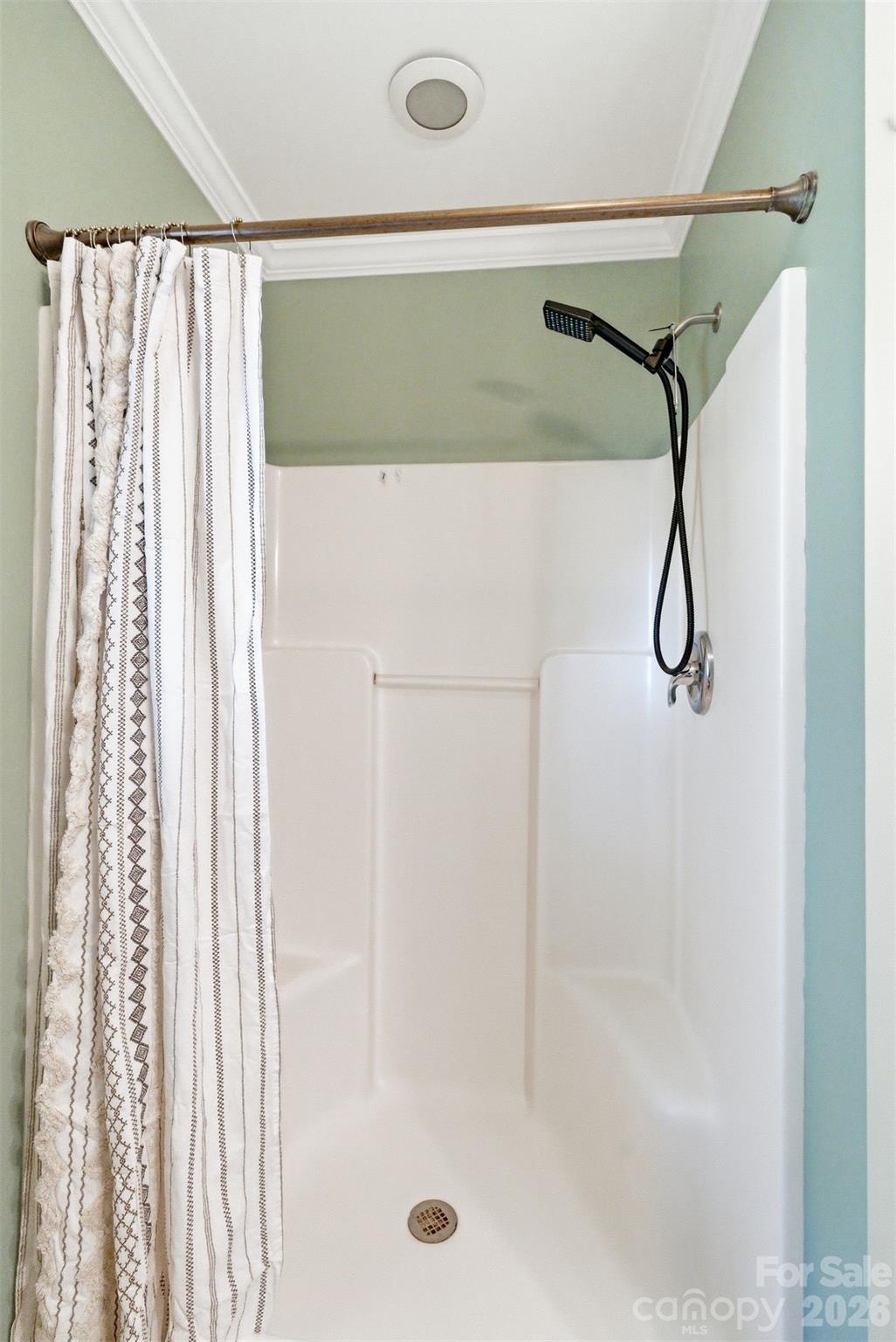 2291 Hicklin Bridge Road Edgemoor, SC 29712 - Photo 9 of 42 a bathroom with a shower