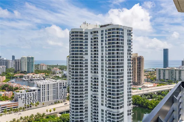 $3,950 | 3530 Mystic Pointe Drive, Unit 3206, Aventura, FL 33180