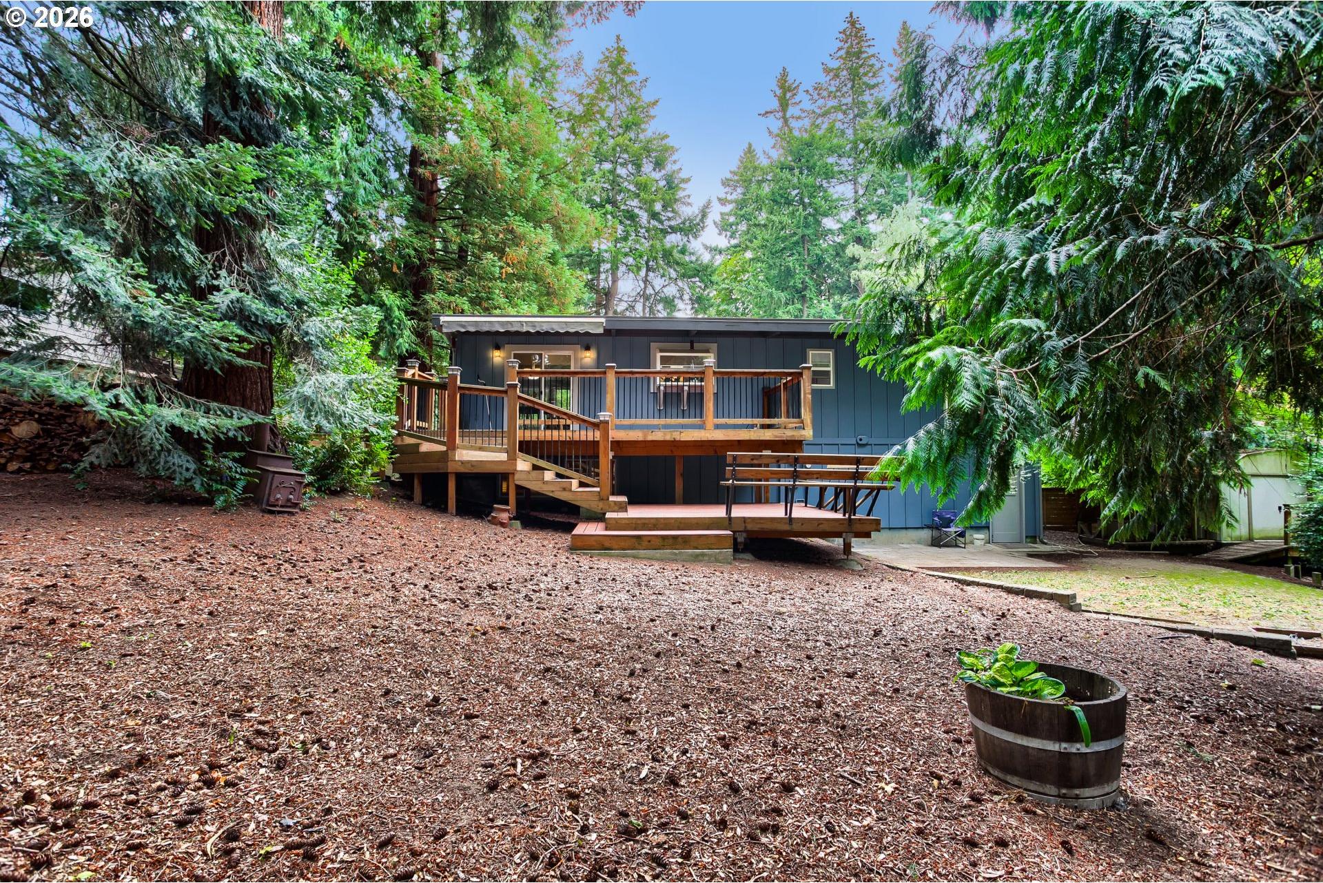 6149 Southwest Miles Court Portland, OR 97219 - Photo 44 of 48 Gallery Image 44