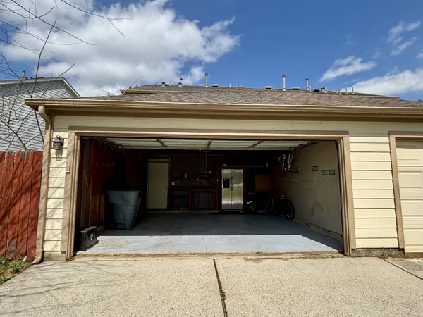 $1,850 | 23631 Twisting Falls Drive, Spring, TX 77373