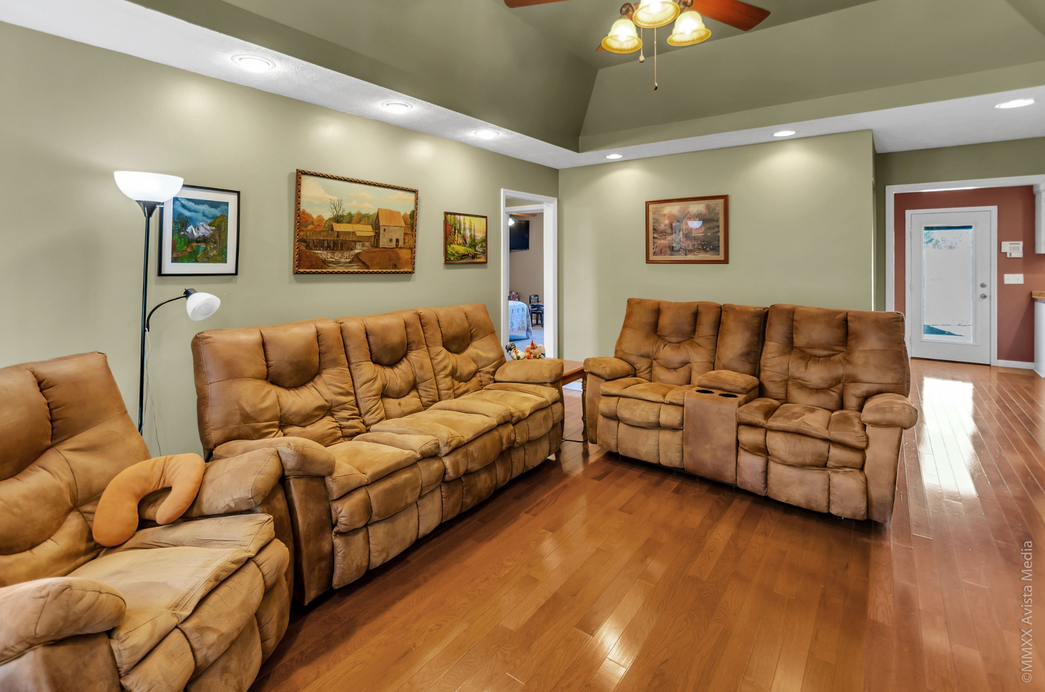 267 Ernest Cates Road Bethpage, TN 37022 - Photo 7 of 30 a living room with furniture and a chandelier