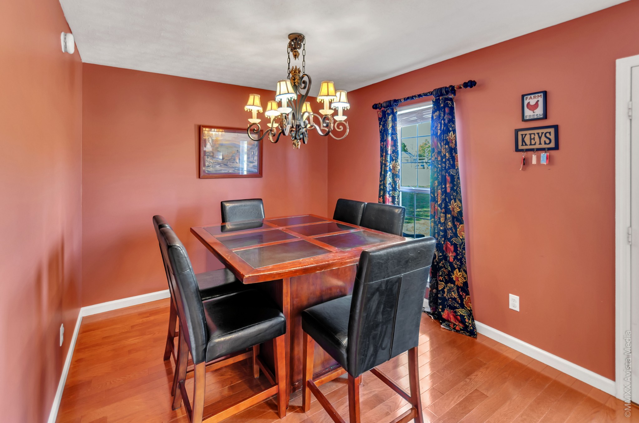 267 Ernest Cates Road Bethpage, TN 37022 - Photo 10 of 30 a dining room with furniture and chandelier