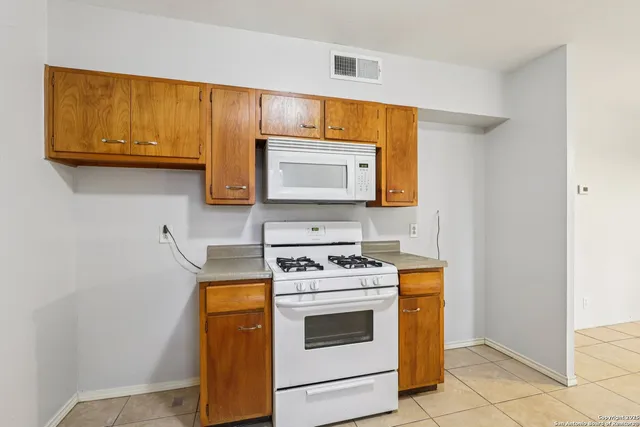 $1,775 | 5702 Gabor Drive, San Antonio, TX 78240