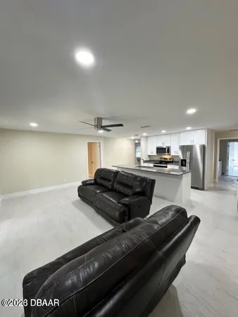 $2,600 | 73 Alanwood Drive, Ormond Beach, FL 32174