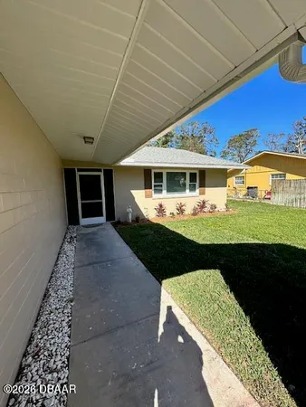 $2,600 | 73 Alanwood Drive, Ormond Beach, FL 32174
