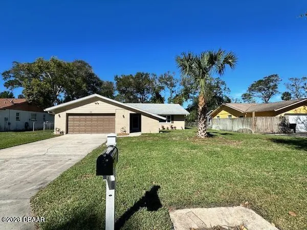 $2,600 | 73 Alanwood Drive, Ormond Beach, FL 32174