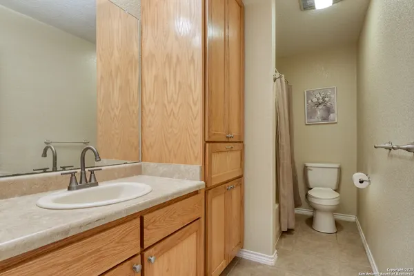 $288,000 | 1014 Avenue I, Poteet, TX 78065