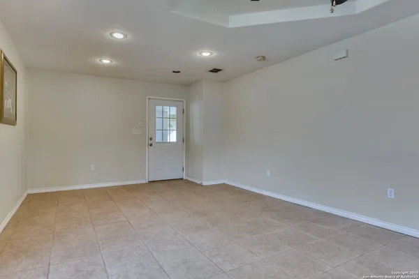 $288,000 | 1014 Avenue I, Poteet, TX 78065