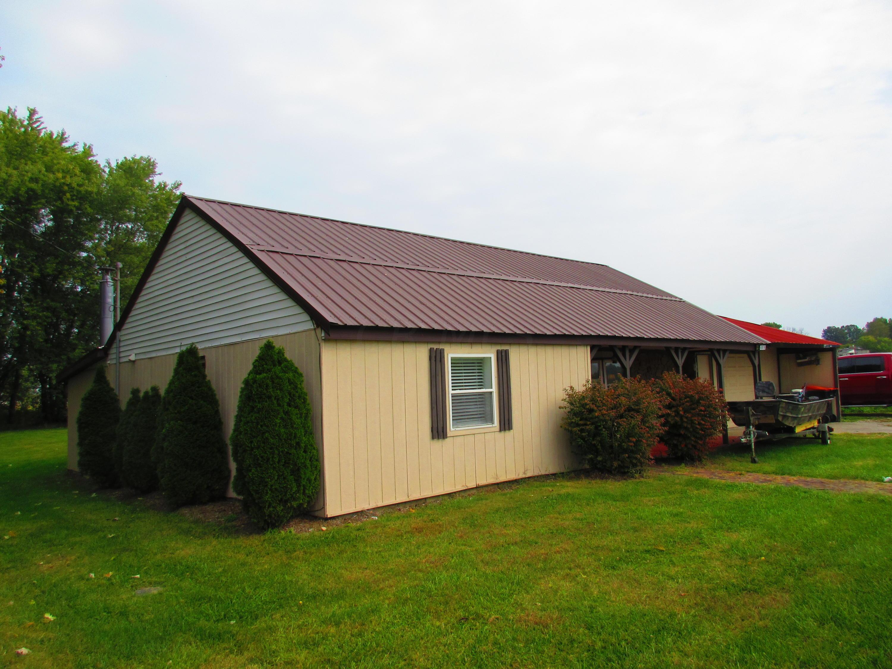 4019 National Road Southeast Hebron, OH 43025 - Photo 2 of 25