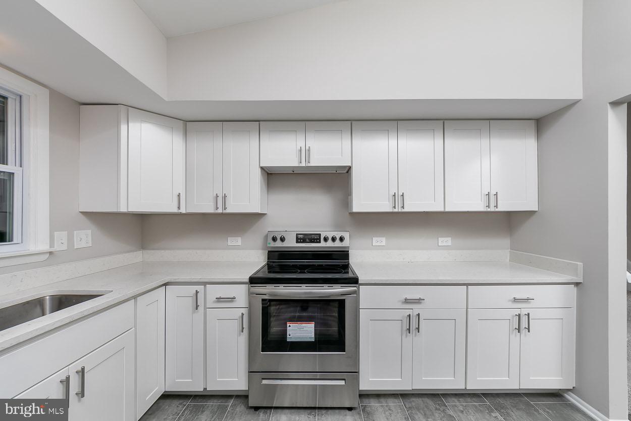 1196 Marclee Road Finksburg, MD 21048 - Photo 22 of 46 Built-In Microwave to be installed above stove
