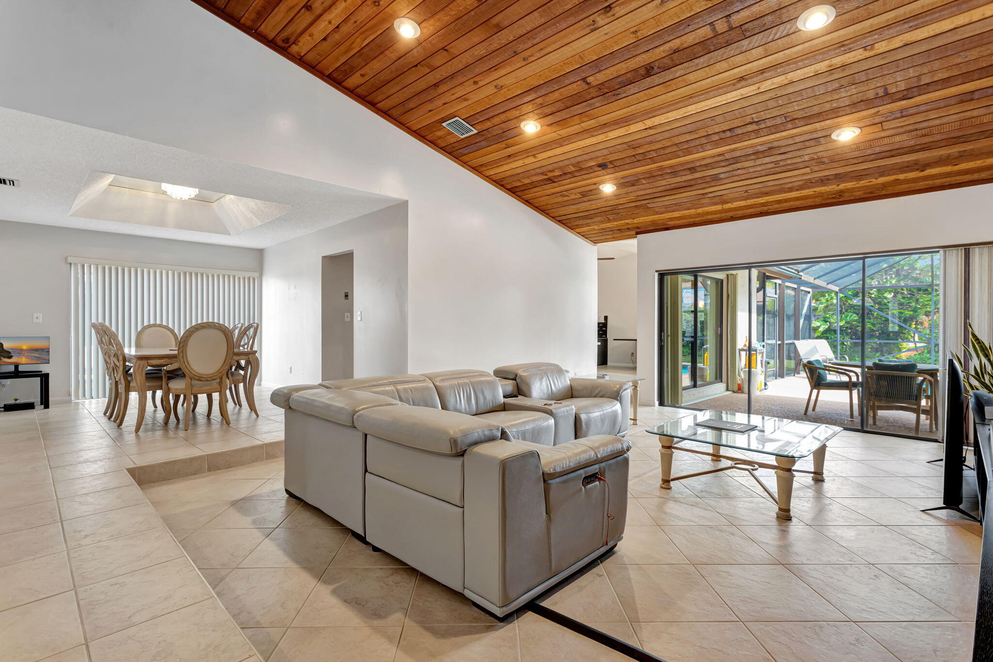 10960 Northwest 17th Pl  