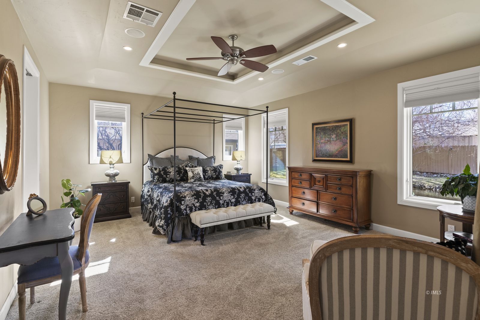 233 Mt Tom Road Bishop, CA 93514 - Photo 21 of 35 Bedroom