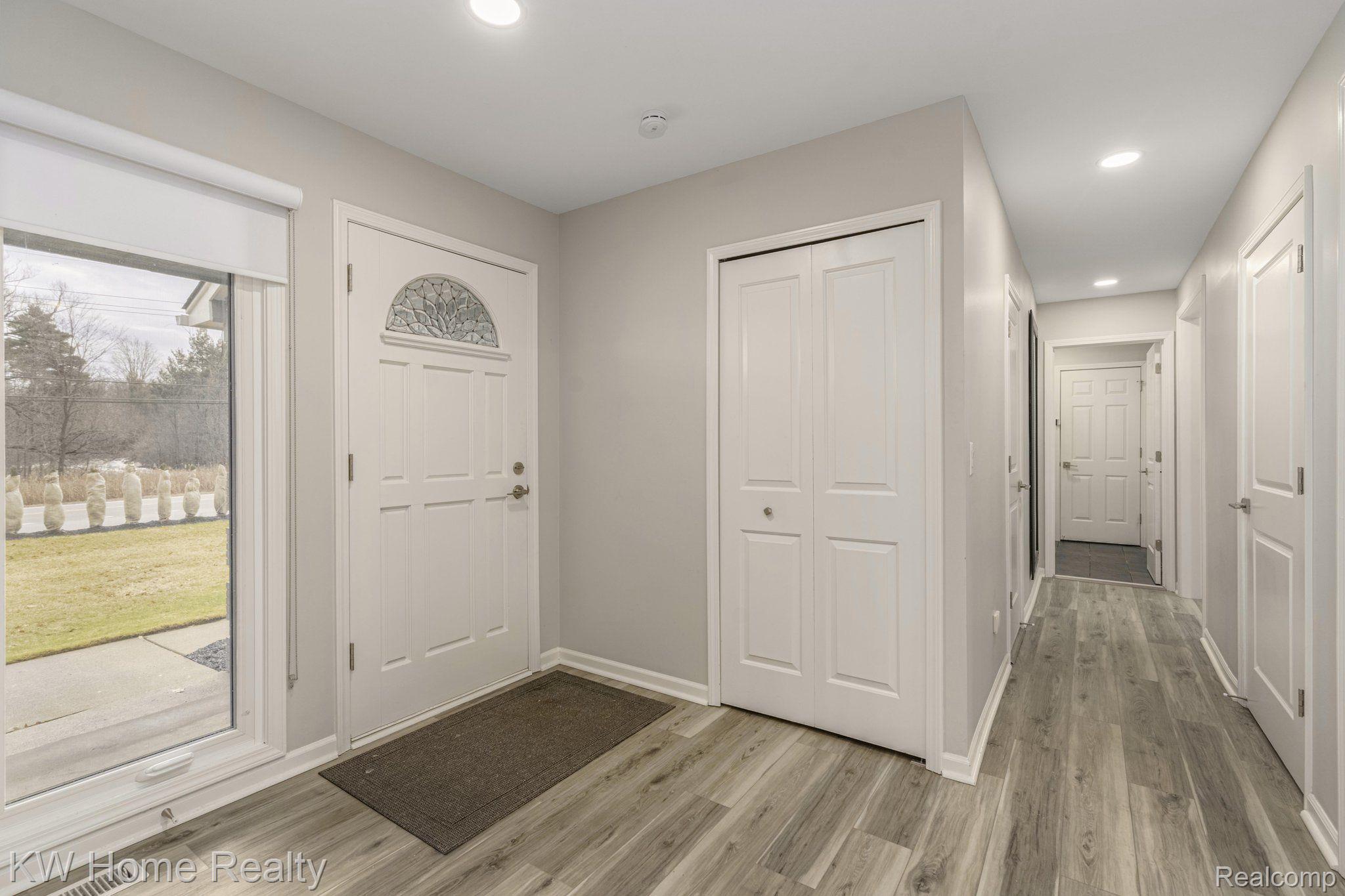 2882 Hiller Road West Bloomfield, MI 48324 - Photo 13 of 47 Gallery Image 13