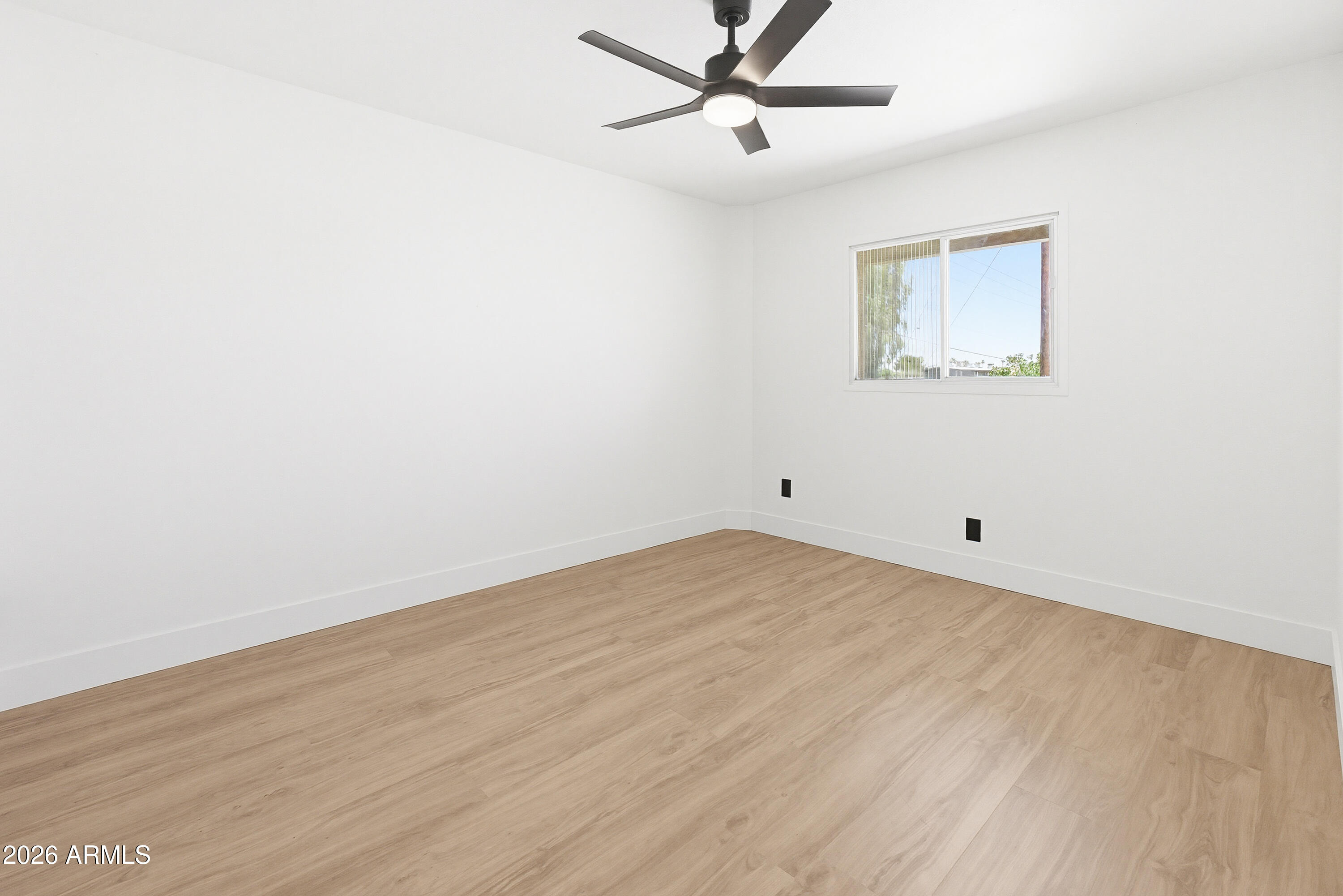 4356 West Ocotillo Road Glendale, AZ 85301 - Photo 26 of 33